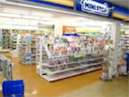 成田赤十字病院店